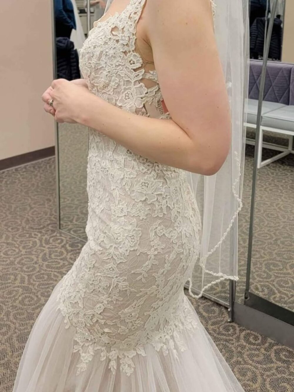 NWOT Galina Beaded Lace Trumpet Wedding Dress